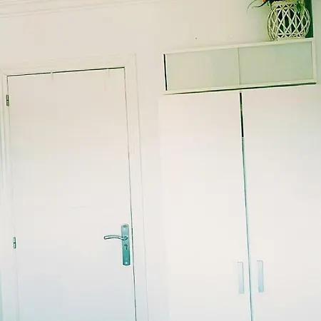 San Fernando * بلايا ديل إنغلز